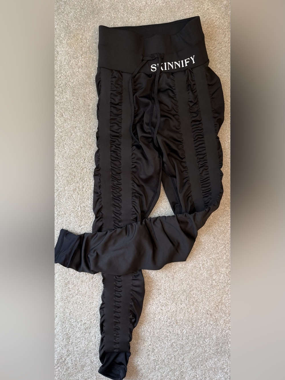 SKINNIFY Black Active Leggings with Interior Label